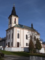 Foto | Farn� kostel sv. Michaela, archand�la